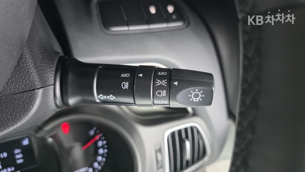 Kia The New (facelift) Ray (van)1.0 Gasoline Prestige - 24