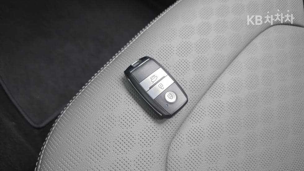 Kia The New (facelift) Ray (van)1.0 Gasoline Prestige - 27
