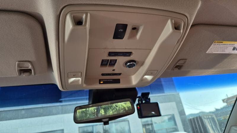 캐딜락 ESCALADE(4-то поколение)6.2 V8 - 15