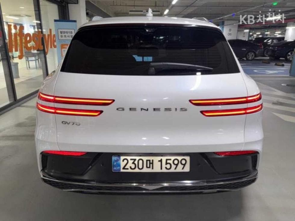Genesis GV70Gasoline 2.5T 2WD - 5