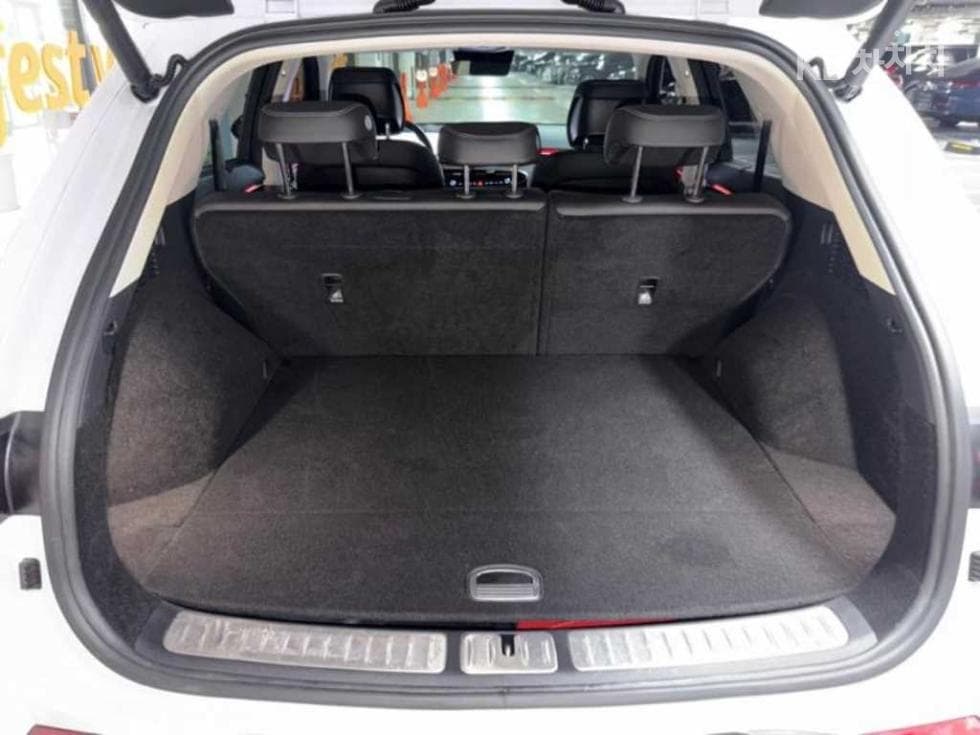 Genesis GV70Gasoline 2.5T 2WD - 17