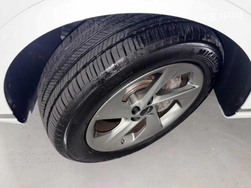 Genesis GV70Gasoline 2.5T 2WD - 20