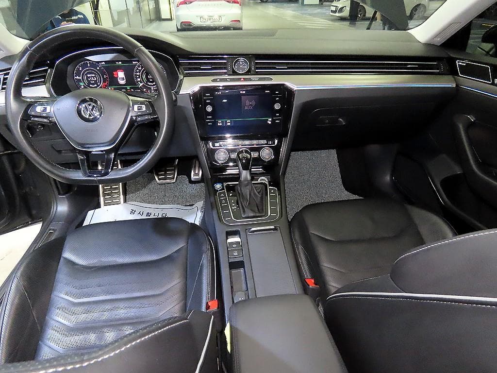 Volkswagen Arteon2.0 Турбо Дизел Инжекция Prestige - 10