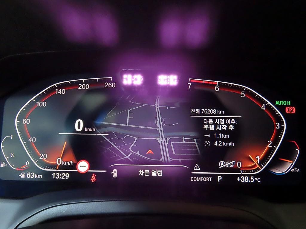 BMW 3 Series (G20)320i Touring Luxury Line - 9