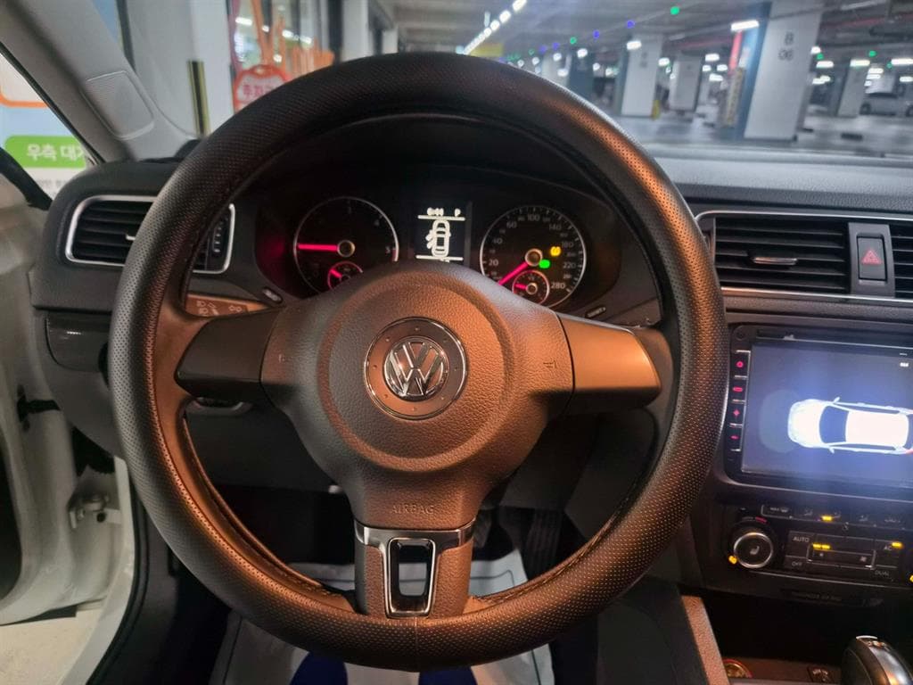 Volkswagen Нов Jetta2.0 Турбо Дизел Инжекция 6세대 - 8