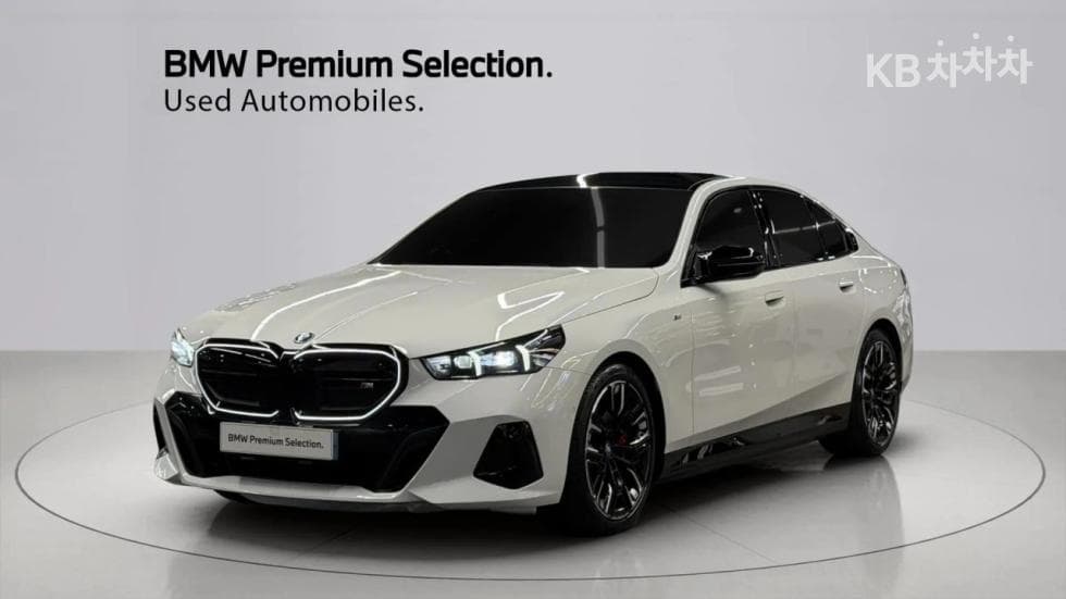 BMW i5 M60 xDrive Standard - Image 1