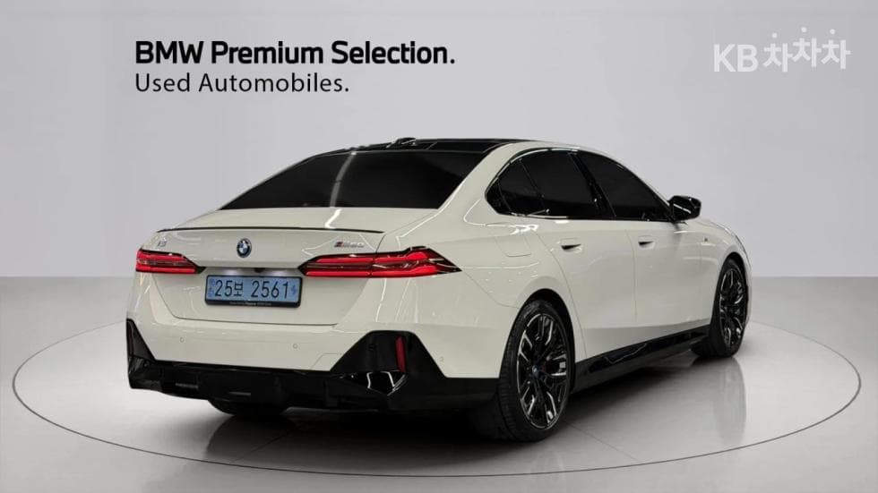 BMW i5M60 xDrive Standard - 2