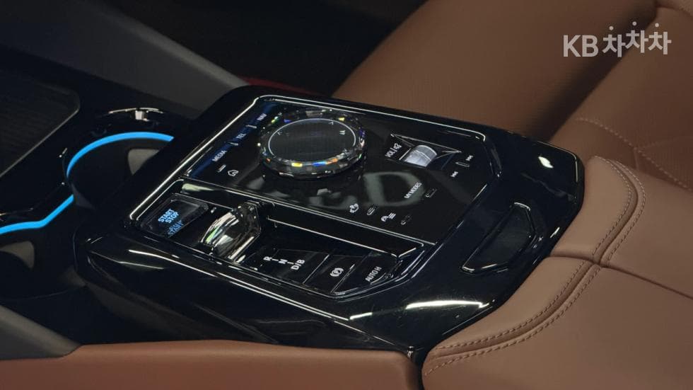 BMW i5M60 xDrive Standard - 9