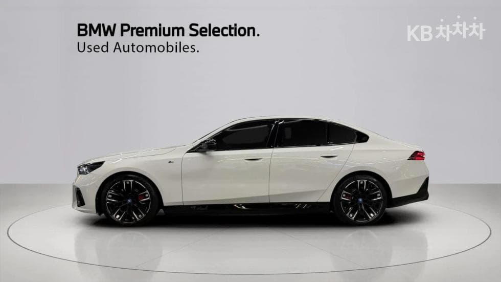 BMW i5M60 xDrive Standard - 13