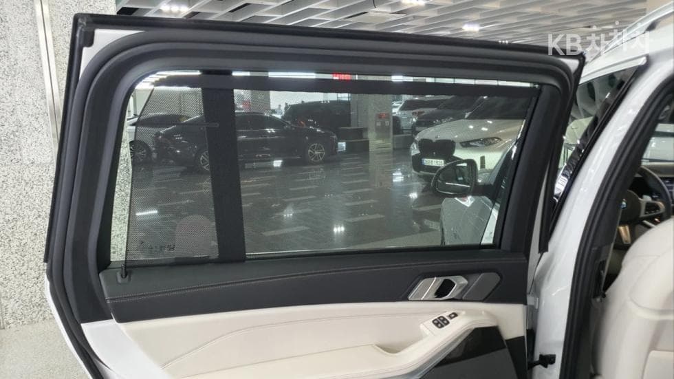 BMW X7(G07)xDrive 40i M Sport - 18