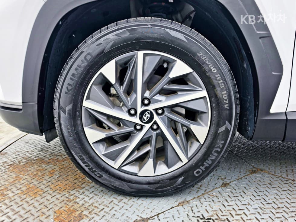 Hyundai The All New Tucson(NX (Lexus SUV)4)Gasoline 1.6T 2WD Premium - 19