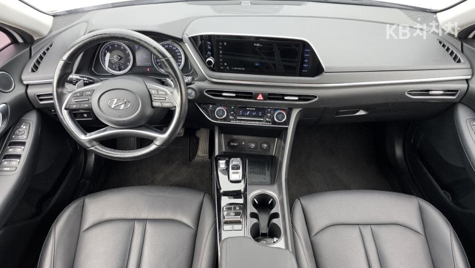 Hyundai Sonata (DN8)2.0 Premium - 5