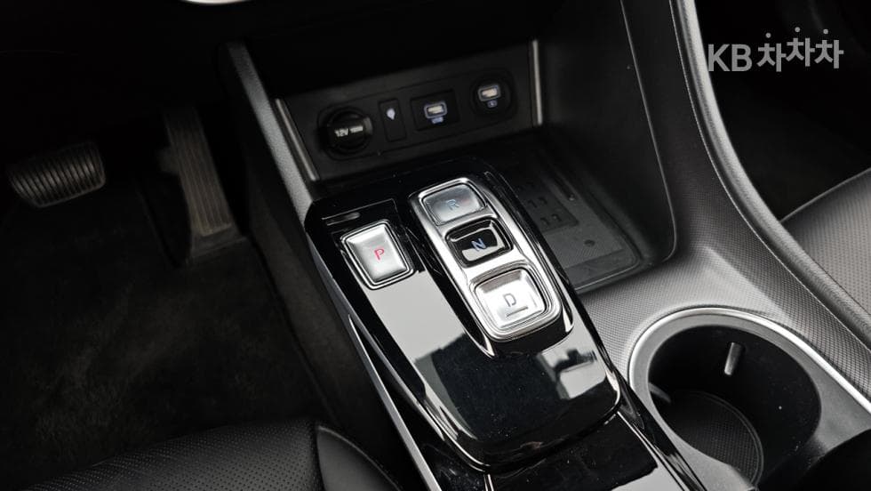 Hyundai Sonata (DN8)2.0 Premium - 11