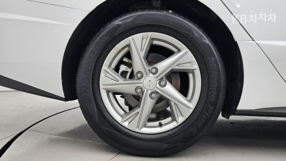 Hyundai Sonata (DN8)2.0 Premium - 21