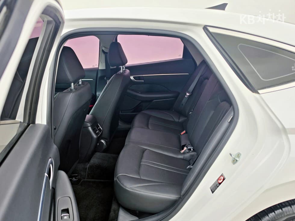 Hyundai Sonata (DN8)2.0 LPG Rental car Smart - 6