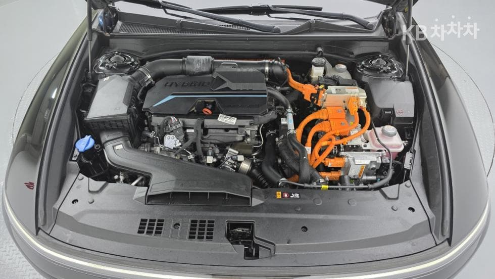 Hyundai The All New Grandeur (Azera) Hybrid1.6 Turbo Gasoline Exclusive - 5