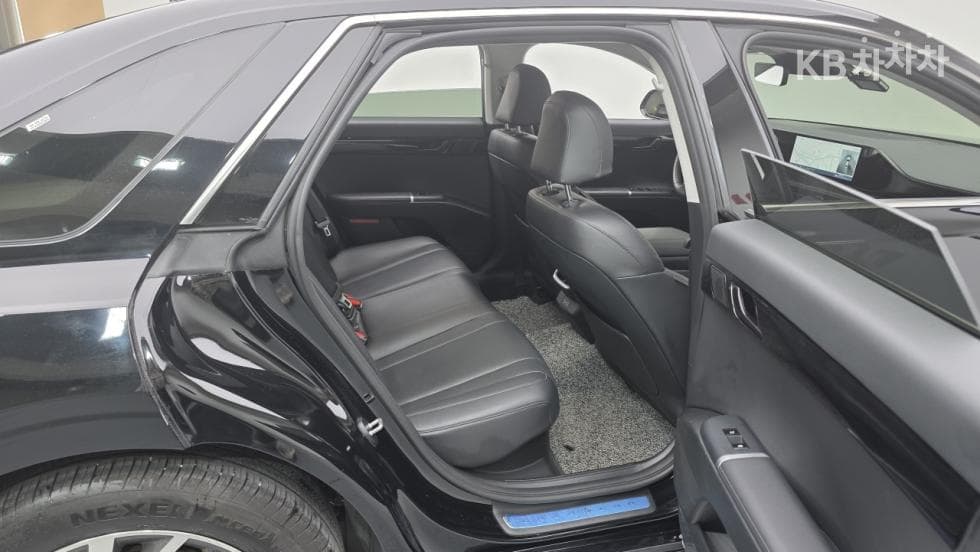 Hyundai The All New Grandeur (Azera) Hybrid1.6 Turbo Gasoline Exclusive - 11