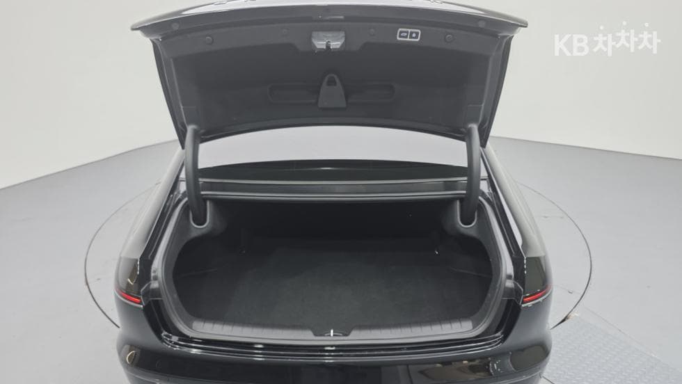 Hyundai The All New Grandeur (Azera) Hybrid1.6 Turbo Gasoline Exclusive - 15