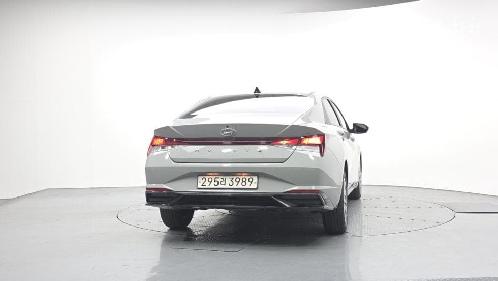 Hyundai All New Avante (Elantra)(CN7)1.6 Gasoline Smart - 4
