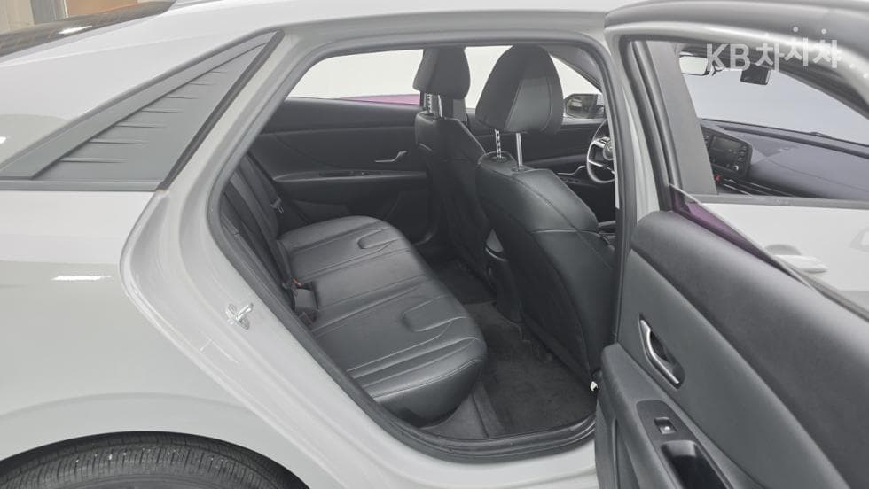 Hyundai All New Avante (Elantra)(CN7)1.6 Gasoline Smart - 11