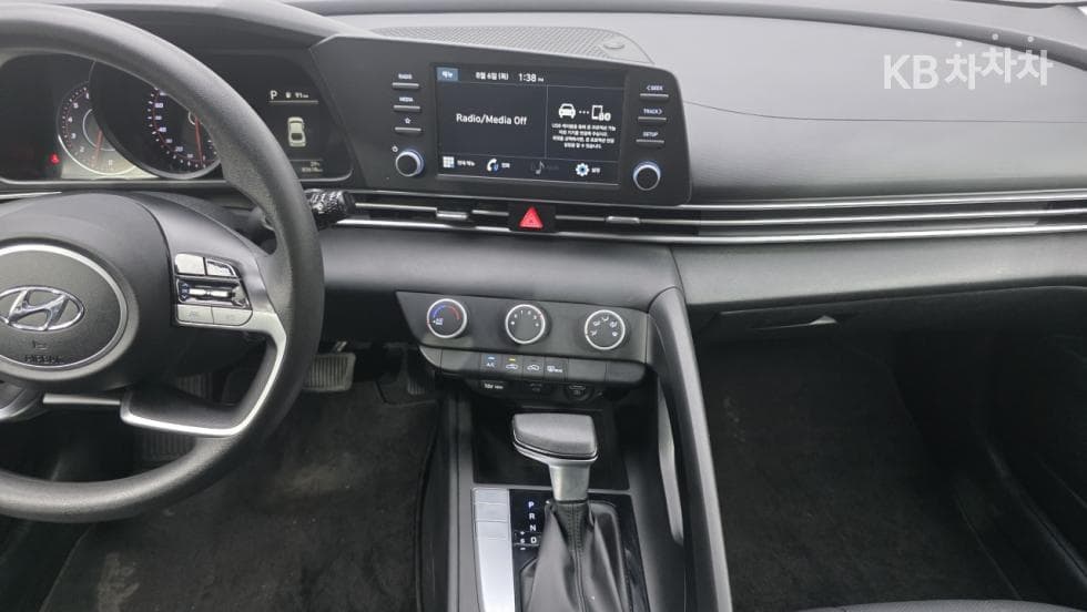 Hyundai All New Avante (Elantra)(CN7)1.6 Gasoline Smart - 13