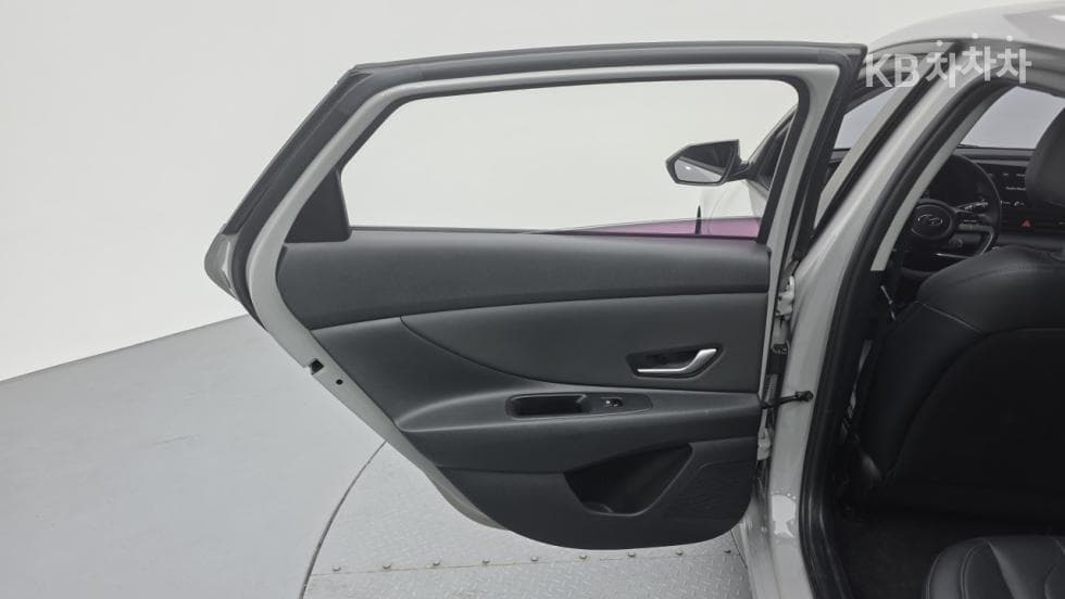Hyundai All New Avante (Elantra)(CN7)1.6 Gasoline Smart - 17