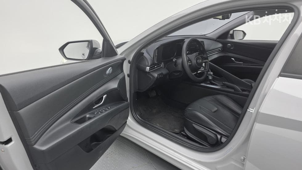 Hyundai All New Avante (Elantra)(CN7)1.6 Gasoline Smart - 18