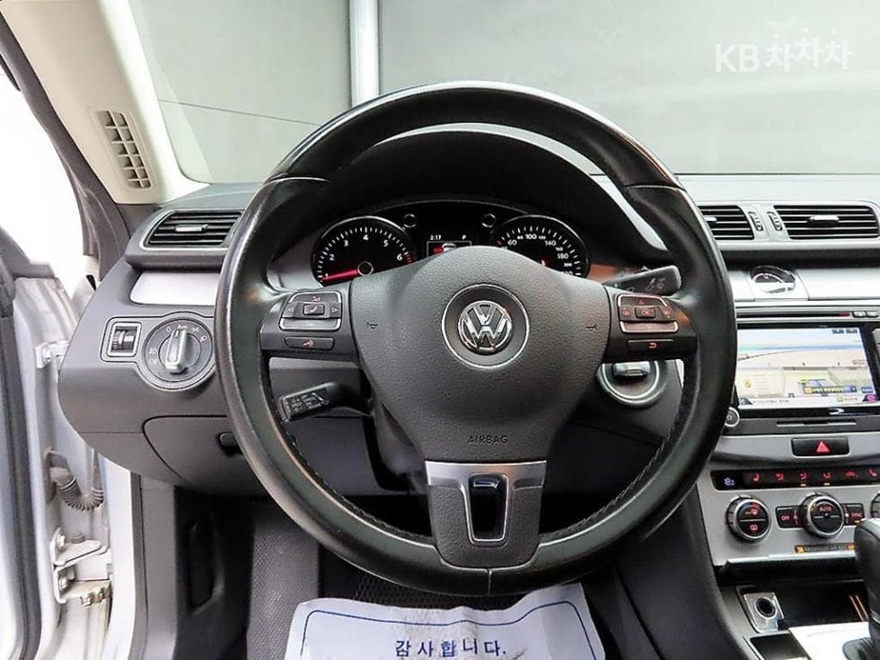 Volkswagen New CC2.0 Turbocharged Stratified Injection (VW) - 9