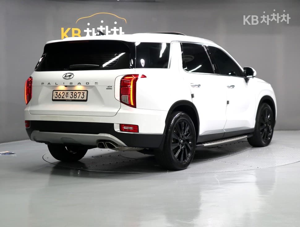 Hyundai Palisade3.8 Gasoline 7-seater (Limousine) AWD Prestige - 3
