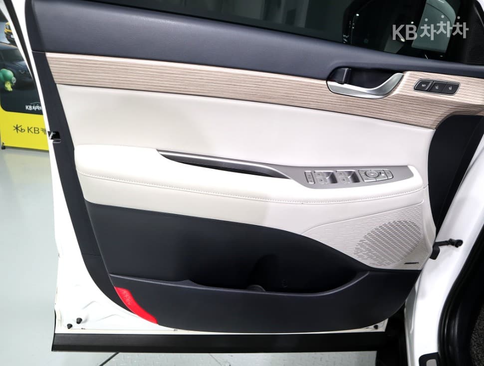 Hyundai Palisade3.8 Gasoline 7-seater (Limousine) AWD Prestige - 8