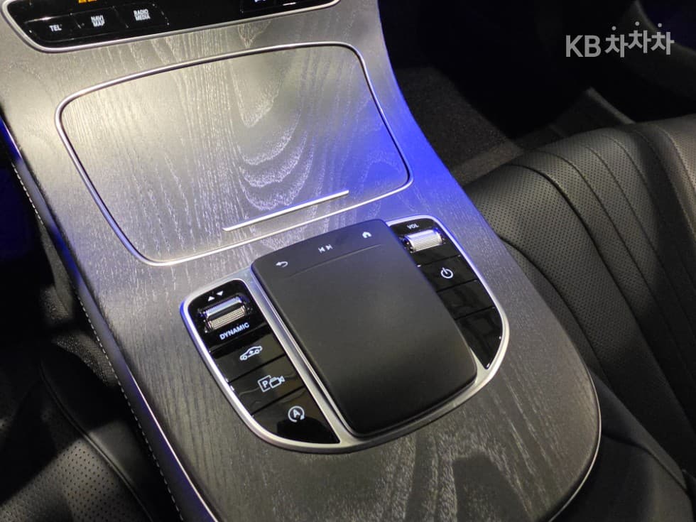 Mercedes-Benz CLS클래스(C257)CLS 450 4MATIC AMG Line - 19