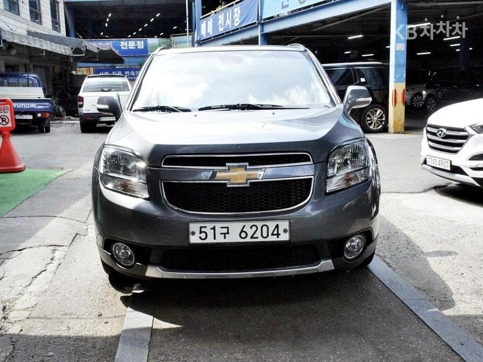 GM Korea Chevrolet Orlando LPG LT Premium - Image 1