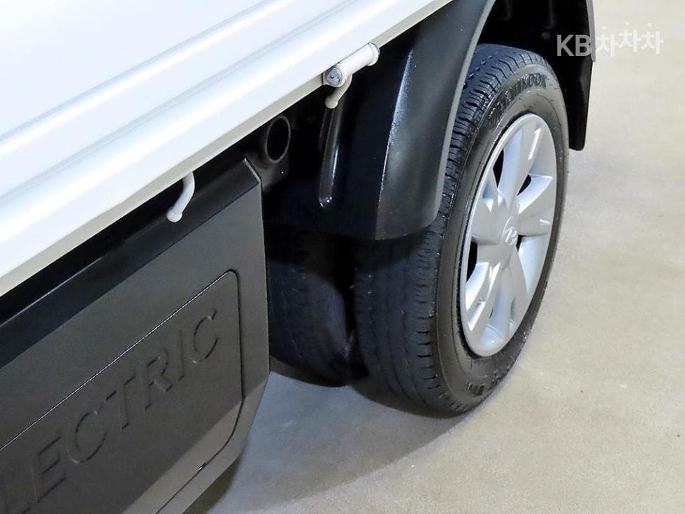 Hyundai Porter 2 일렉트릭Super Cab Extra Long Premium Special (special feature/edition) - 20