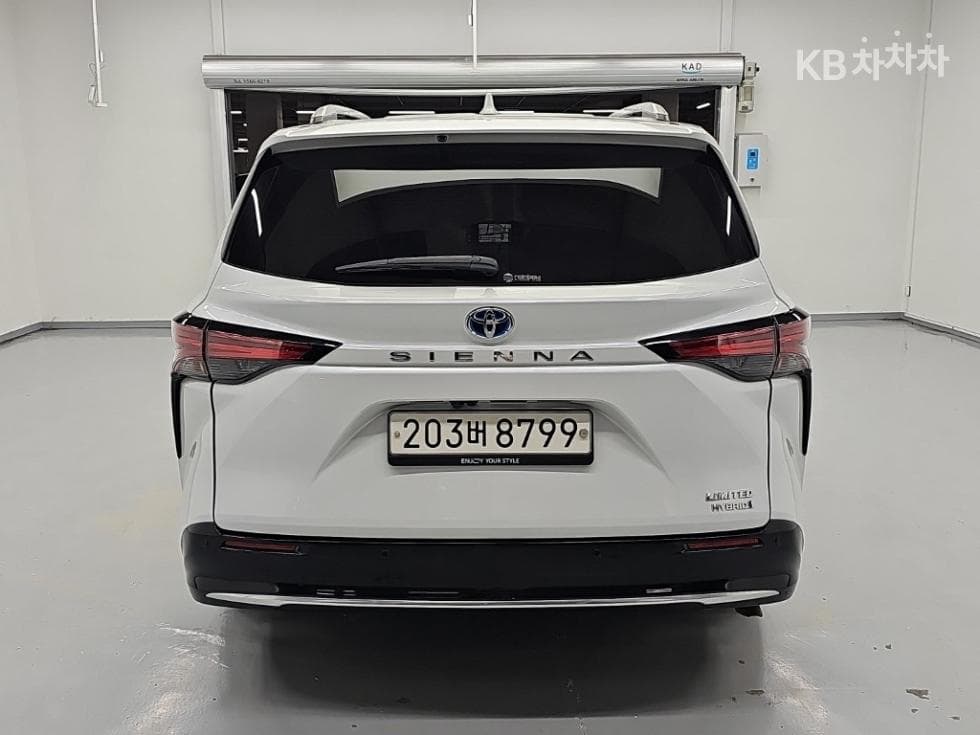 Toyota Sienna2.5L хибрид 2WD - 3