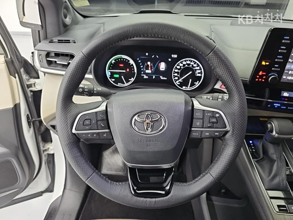 Toyota Sienna2.5L хибрид 2WD - 9