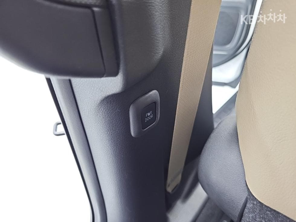 Toyota Sienna2.5L хибрид 2WD - 15