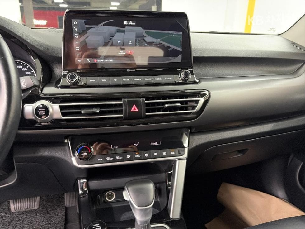 Kia Seltos1.6 Gasoline Turbo 2WD Signature - 10