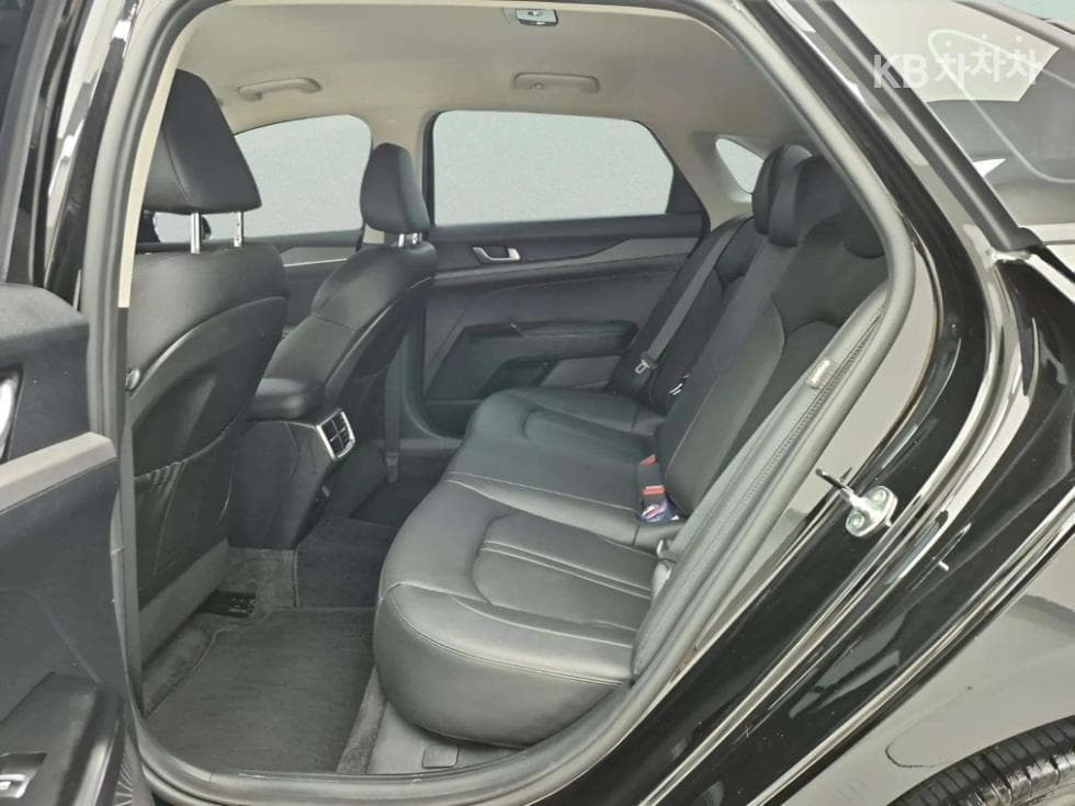 Kia The New (facelift) K5 3rd Gen2.0 Gasoline Prestige - 18