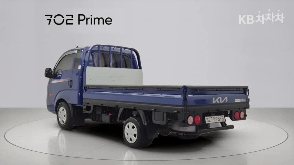 Kia The New (facelift) Bongo 3 (light truck)LPG 1 Ton King Cab Extra Long 2WD L - 2