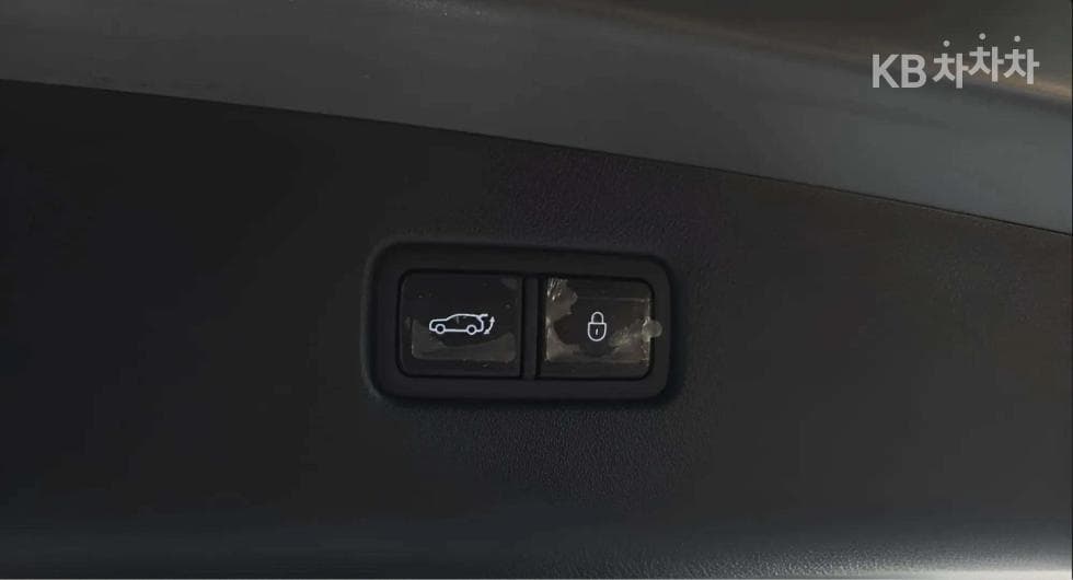 Дженезис GV70Бензин 2.5T AWD - 19