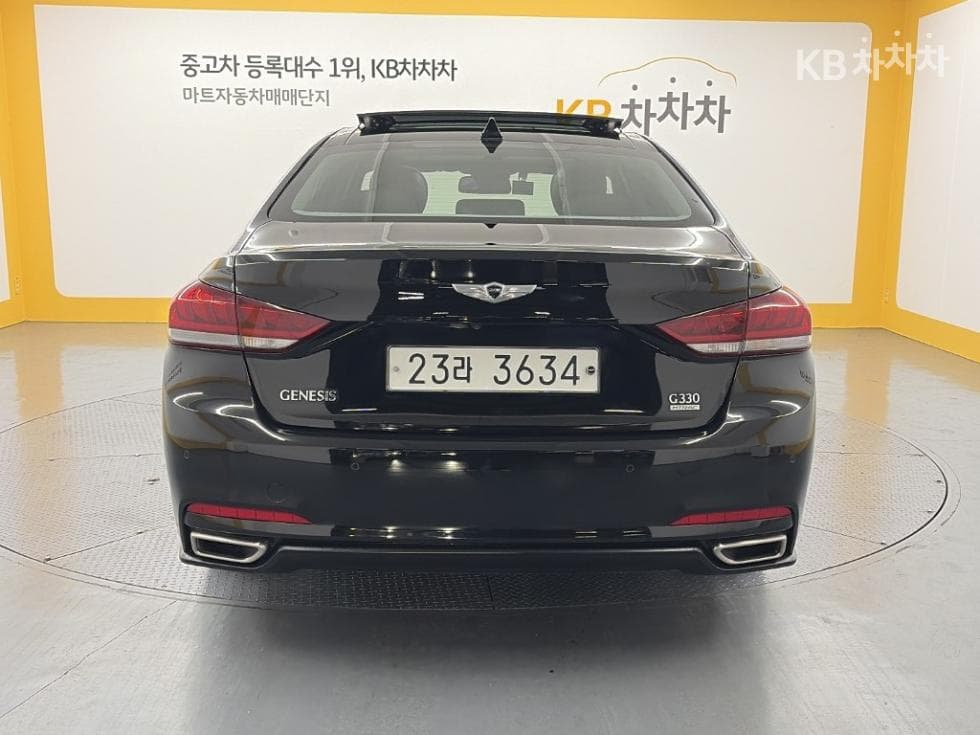 Hyundai GenesisDHG330 Premium AWD - 3