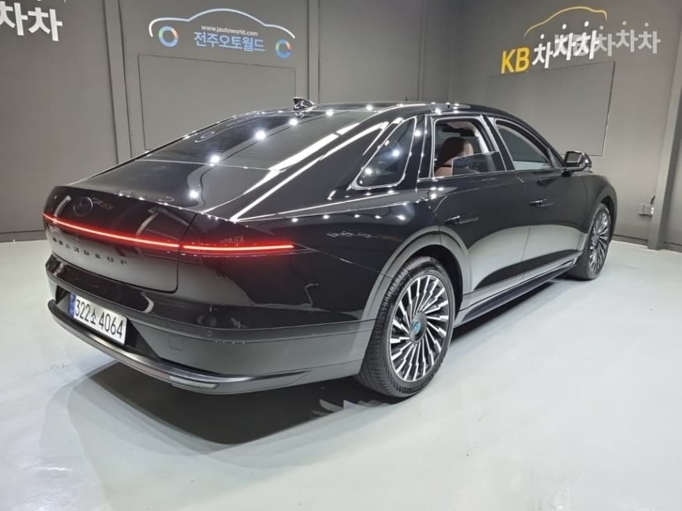 Хюндай Ди Всеново Grandeur (Azera) Хибрид1.6 Турбо Бензин 아너스 - 6