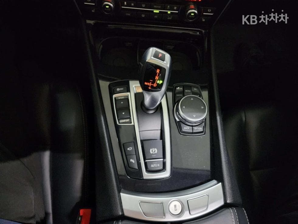 BMW Gran Turismo5 Series GT ED Edition Luxury F07 - 9