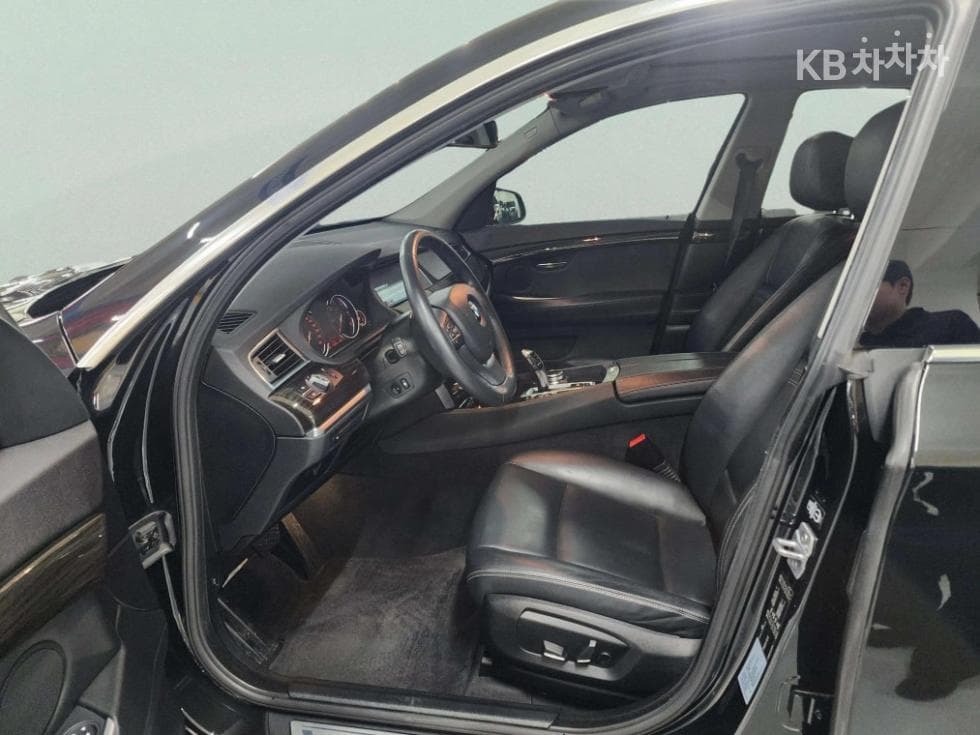 BMW Gran Turismo5 Series GT ED Edition Luxury F07 - 10