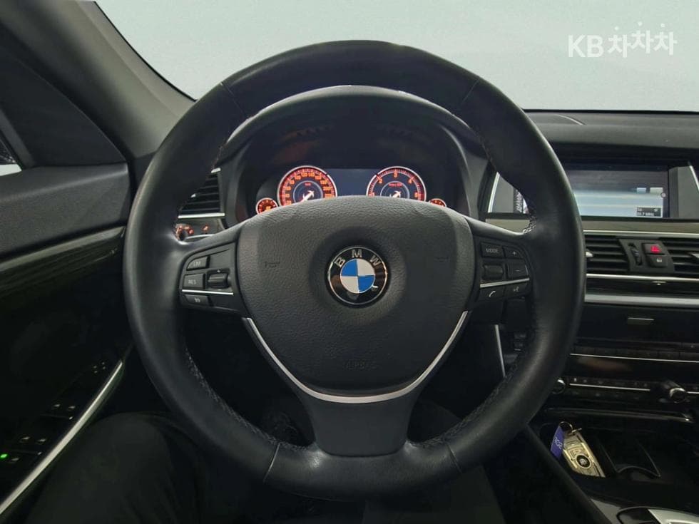BMW Gran Turismo5 Series GT ED Edition Luxury F07 - 13