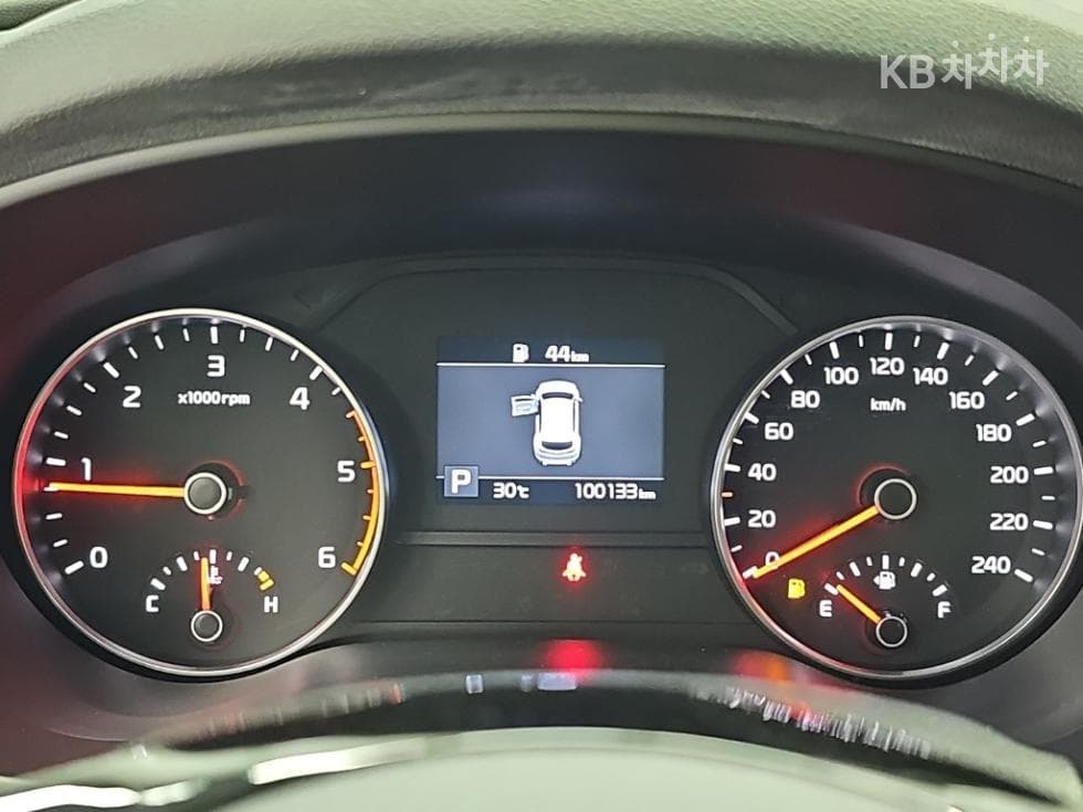 Киа Sportage 더 볼드2.0 Дизел 2WD Престиж - 6