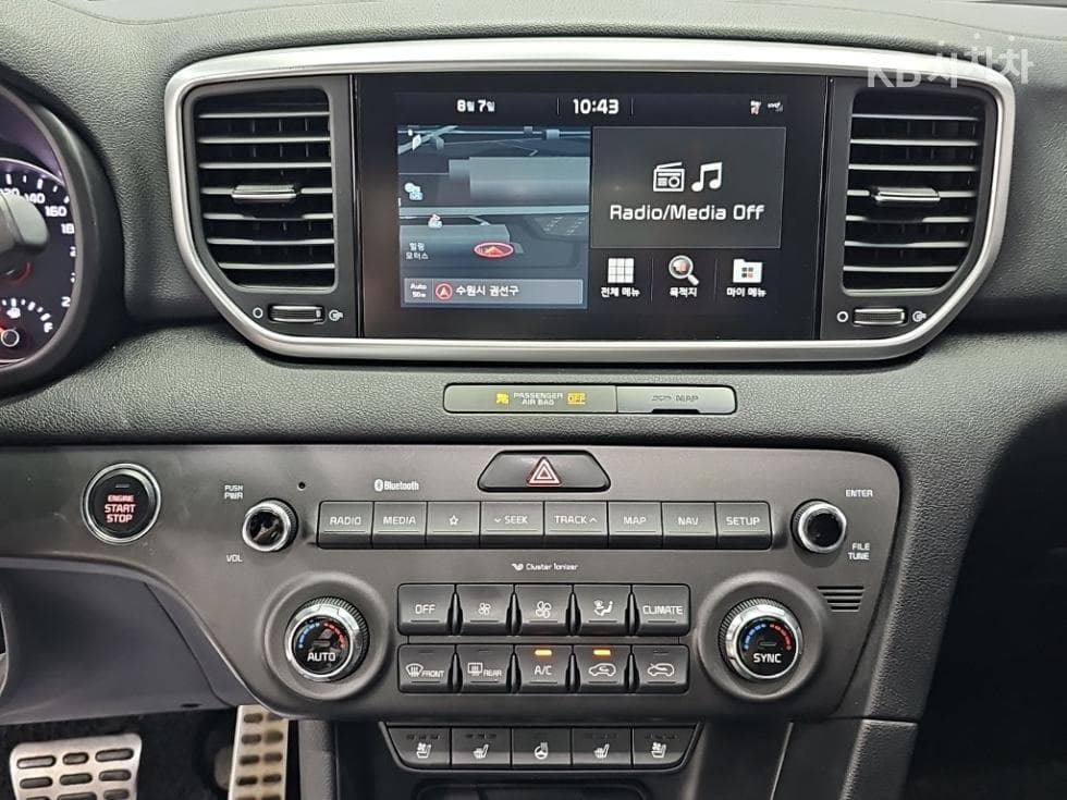 Киа Sportage 더 볼드2.0 Дизел 2WD Престиж - 10