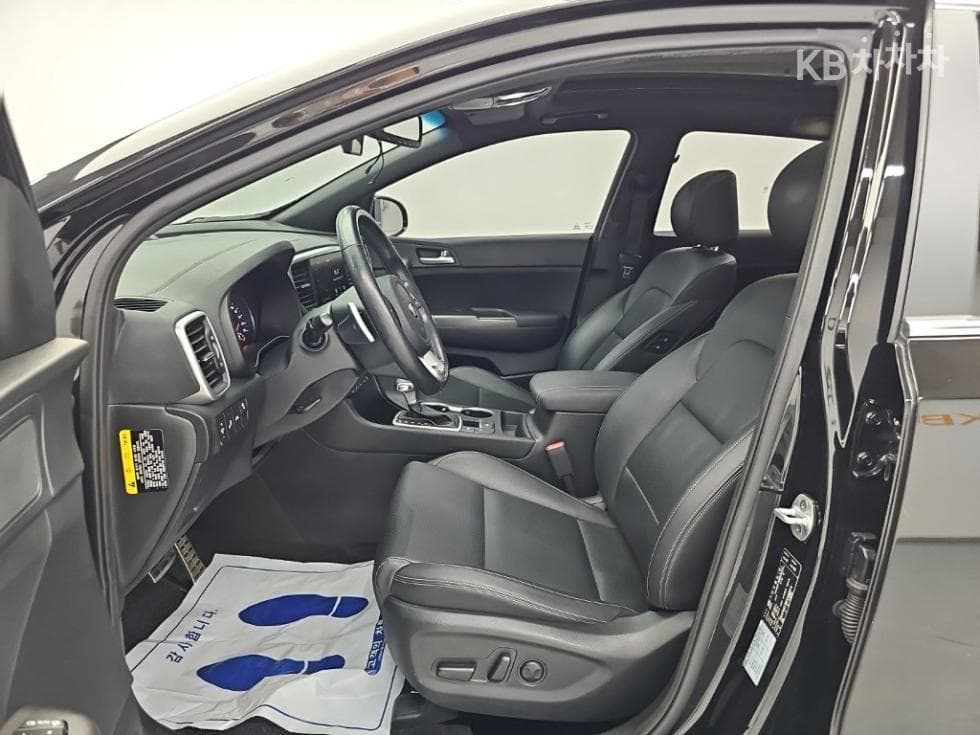 Киа Sportage 더 볼드2.0 Дизел 2WD Престиж - 11