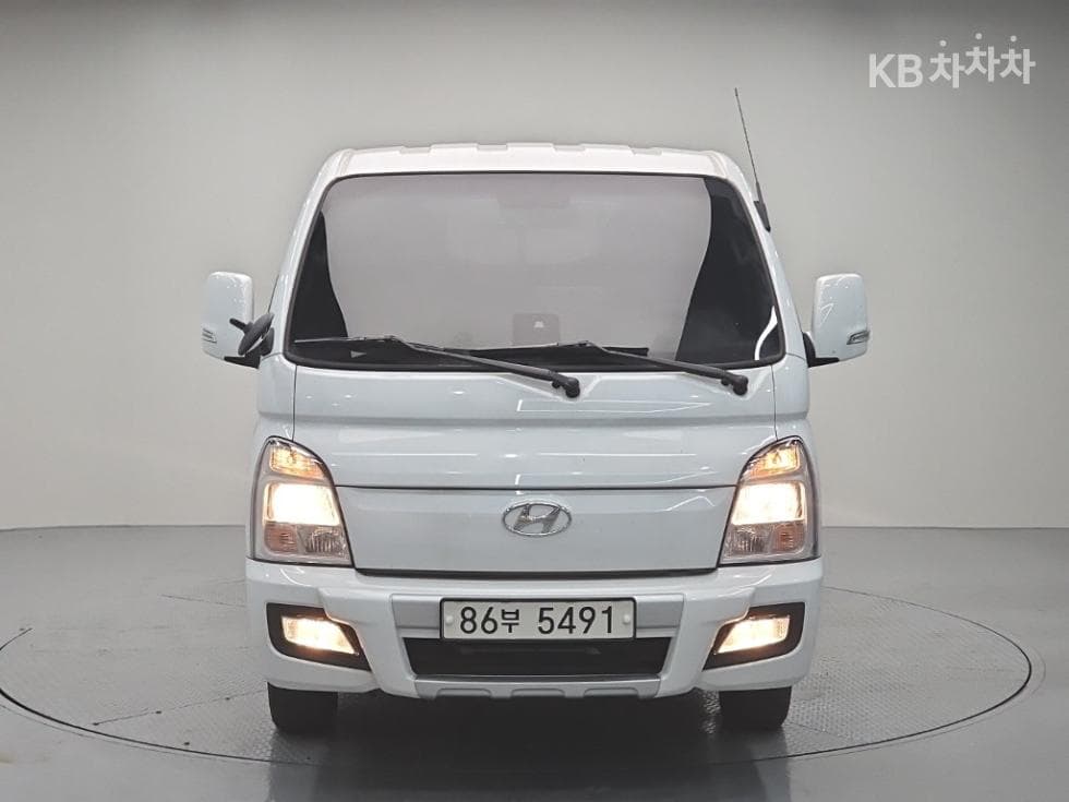 Хюндай Porter 2Удължено междуосие Двойна Кабина CRDi Premium - 2