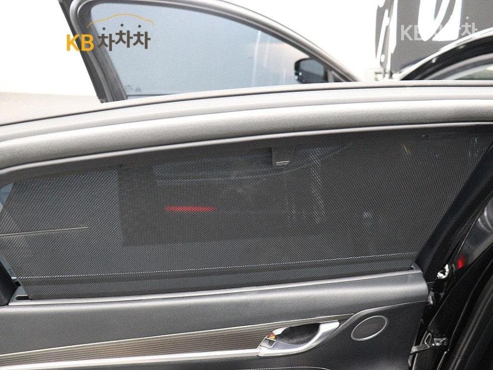 Hyundai Grandeur (Azera)IG2.4 Premium Special (special feature/edition) - 11